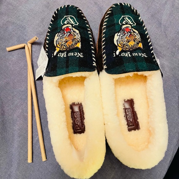 Polo Ralph Lauren Other - Polo Ralph Lauren Yarmond Tiger Shearling-Lined Leather Slipper Green Plaid